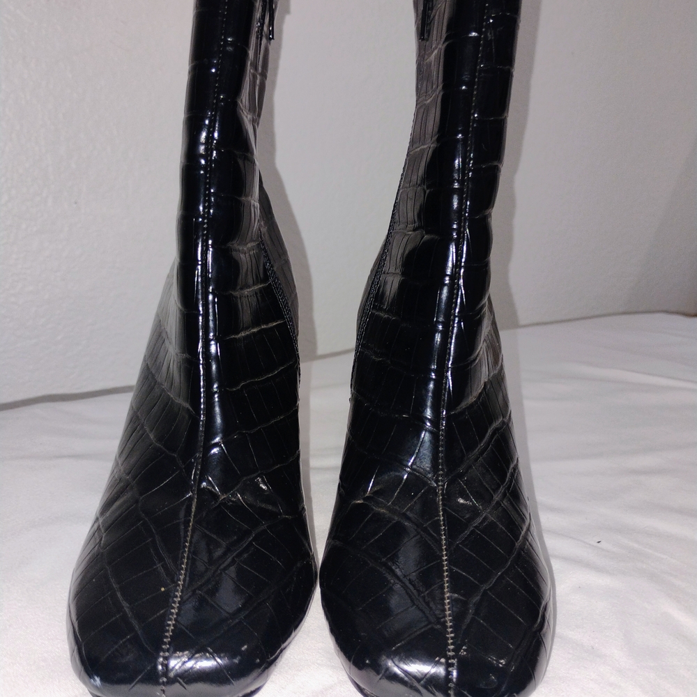 Black Croc-Embossed Women's Boots